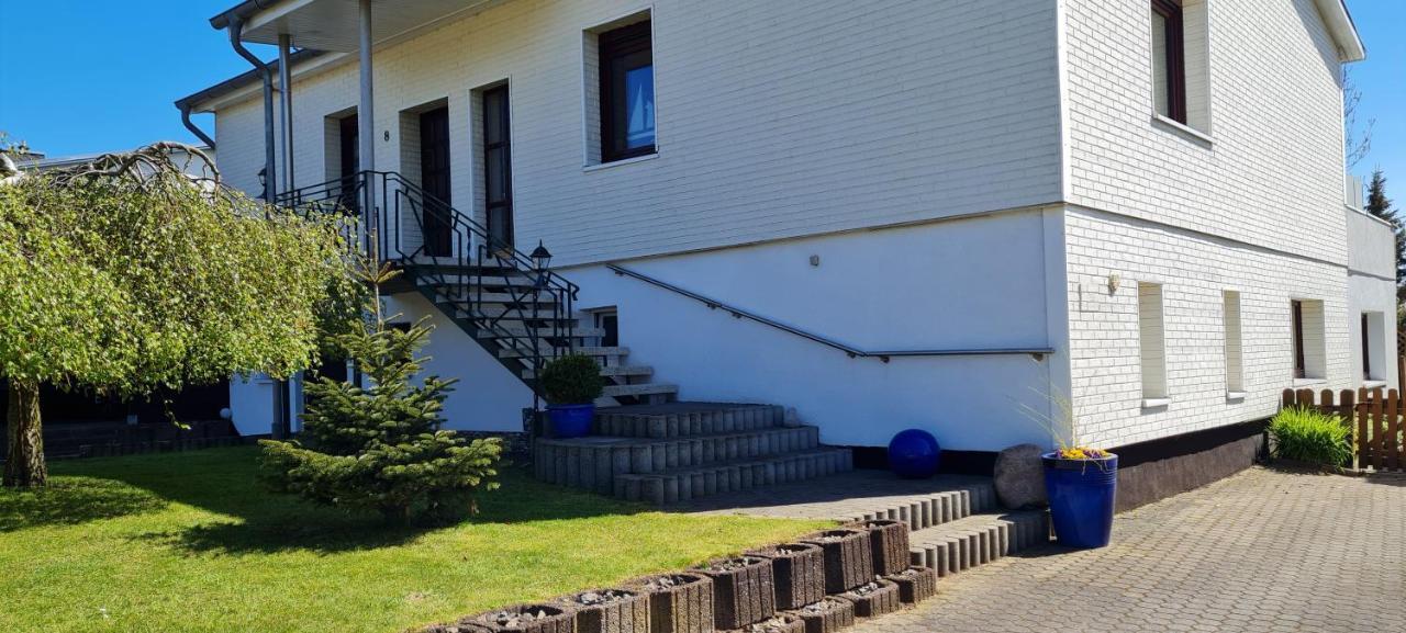 Ferienwohnung Im Leuchtturmort Bastorf ภายนอก รูปภาพ